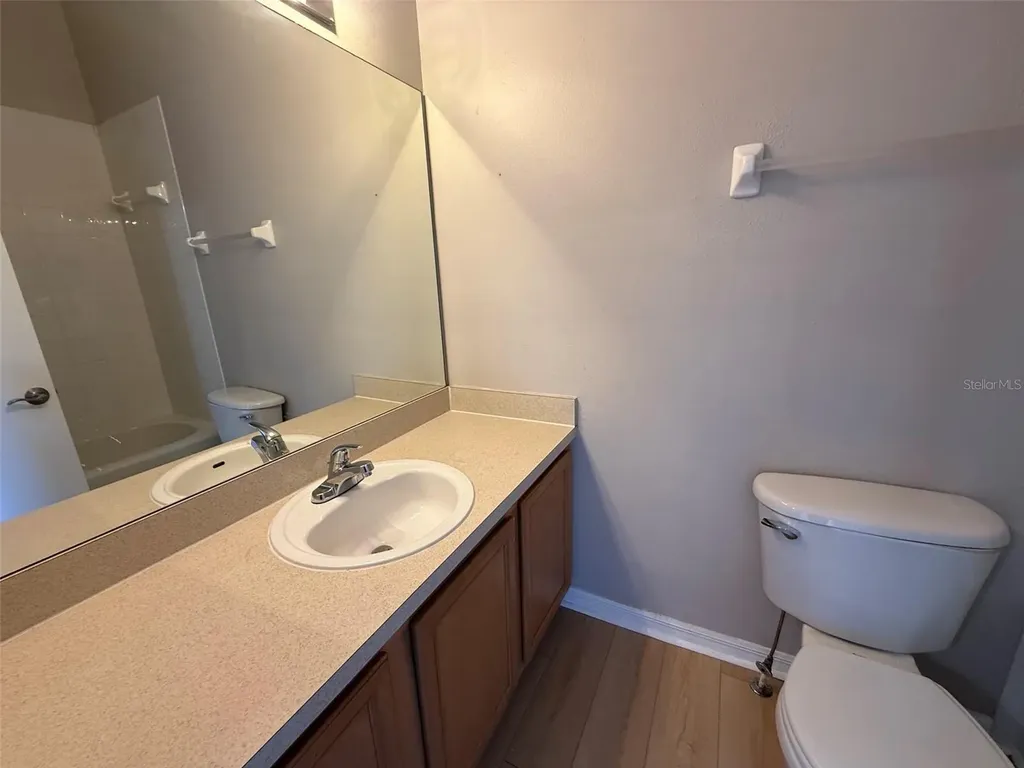 6030 Osprey Lake Circle Riverview FL 33578