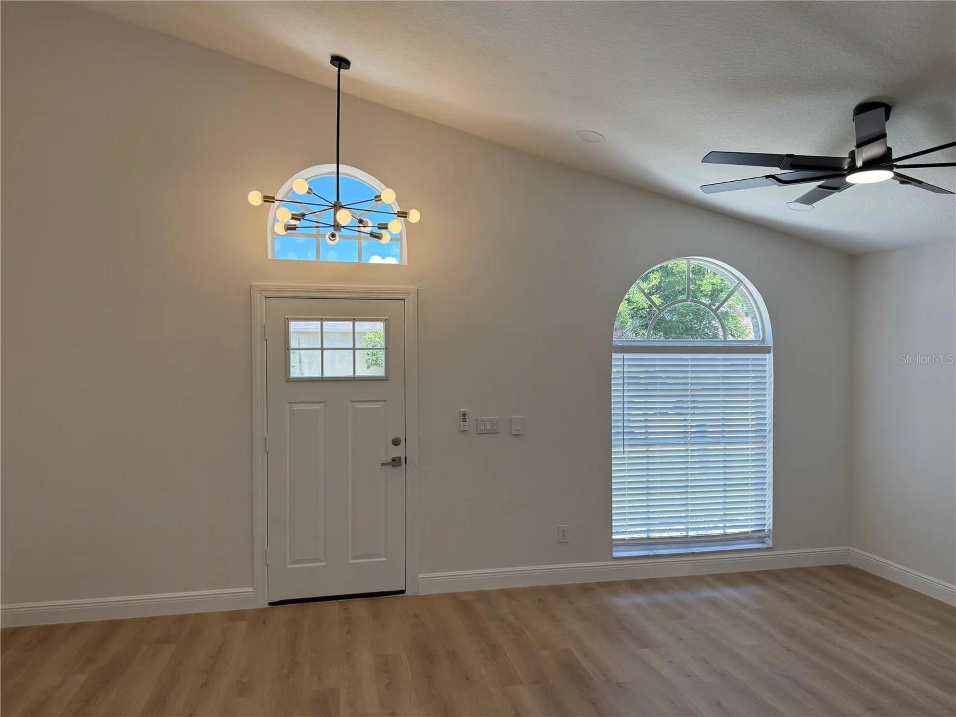 245 Chardonnay Place Valrico FL 33594
