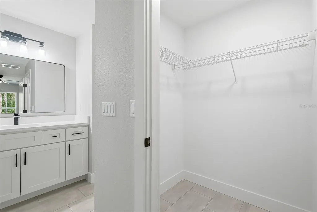 16335 Force Road Weeki Wachee FL 34614
