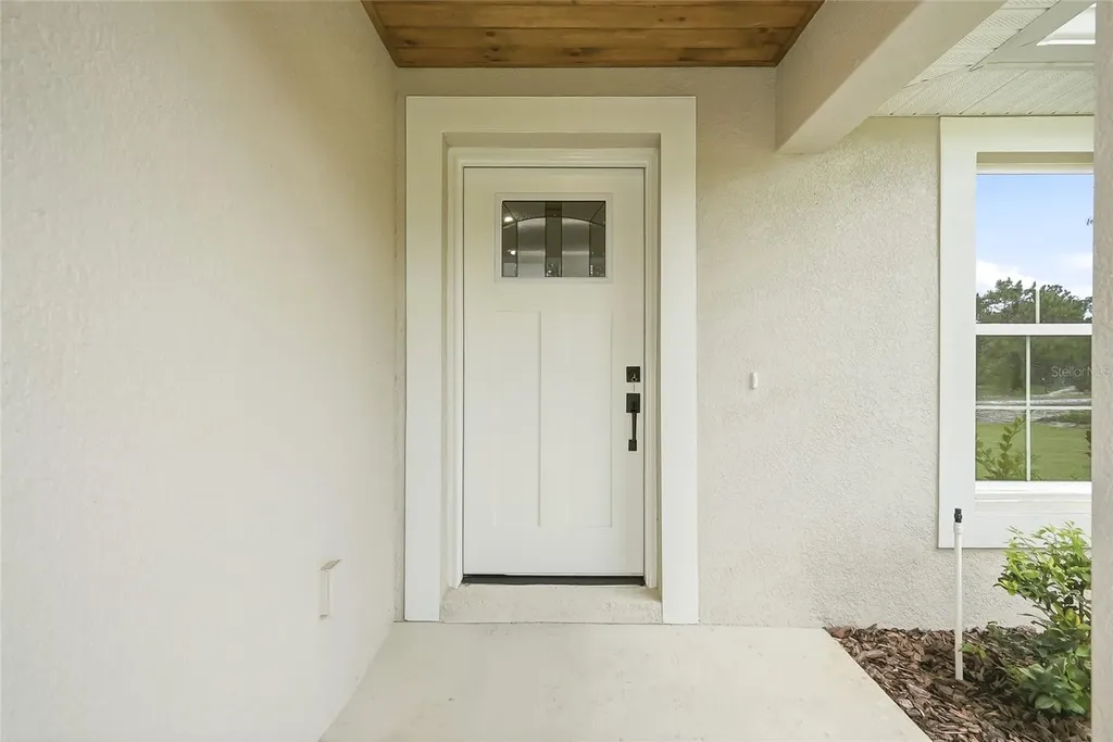 16335 Force Road Weeki Wachee FL 34614