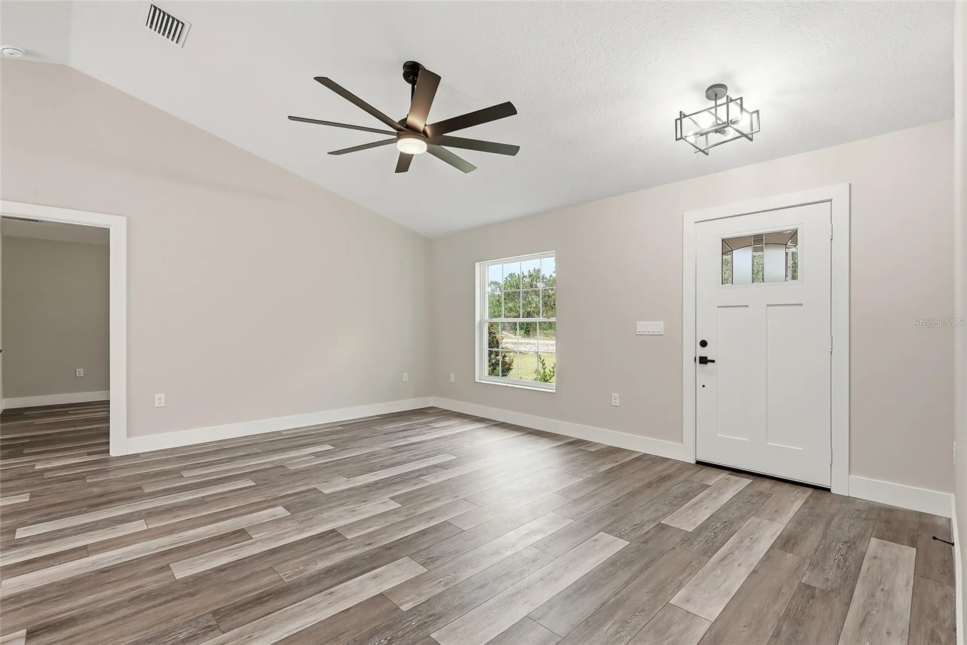 16335 Force Road Weeki Wachee FL 34614