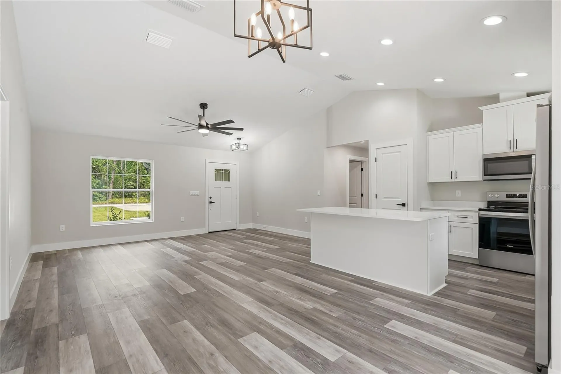 16335 Force Road Weeki Wachee FL 34614