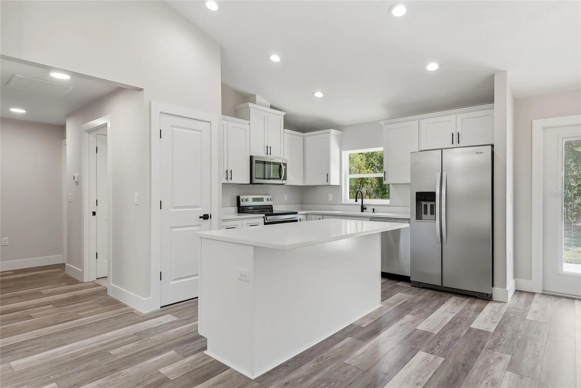 16335 Force Road Weeki Wachee FL 34614