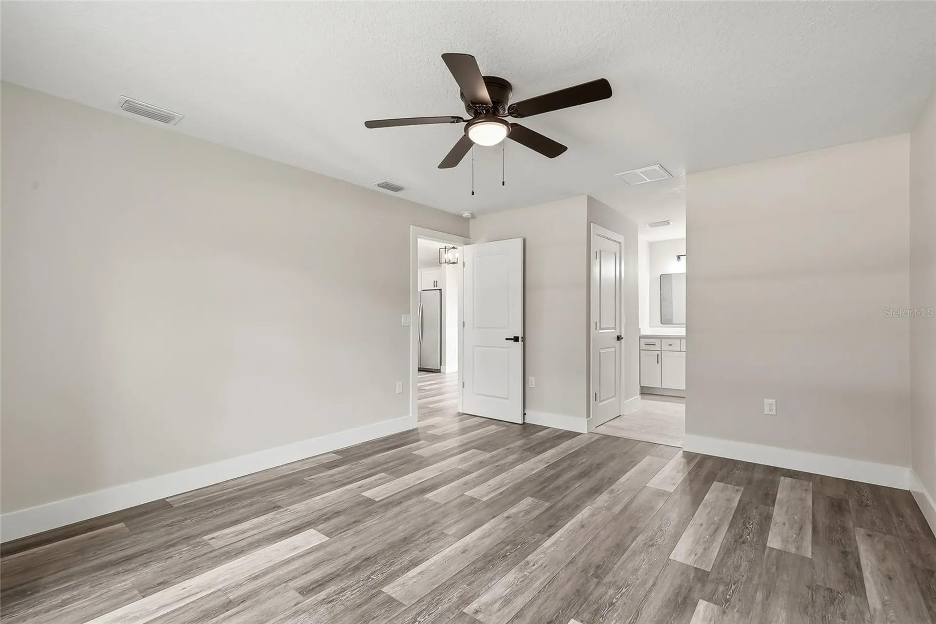 16335 Force Road Weeki Wachee FL 34614