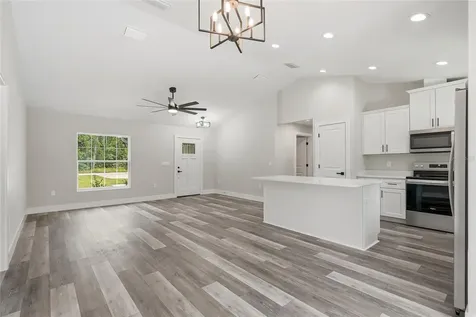 16335 Force Road Weeki Wachee FL 34614