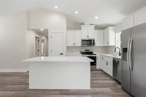 16335 Force Road Weeki Wachee FL 34614