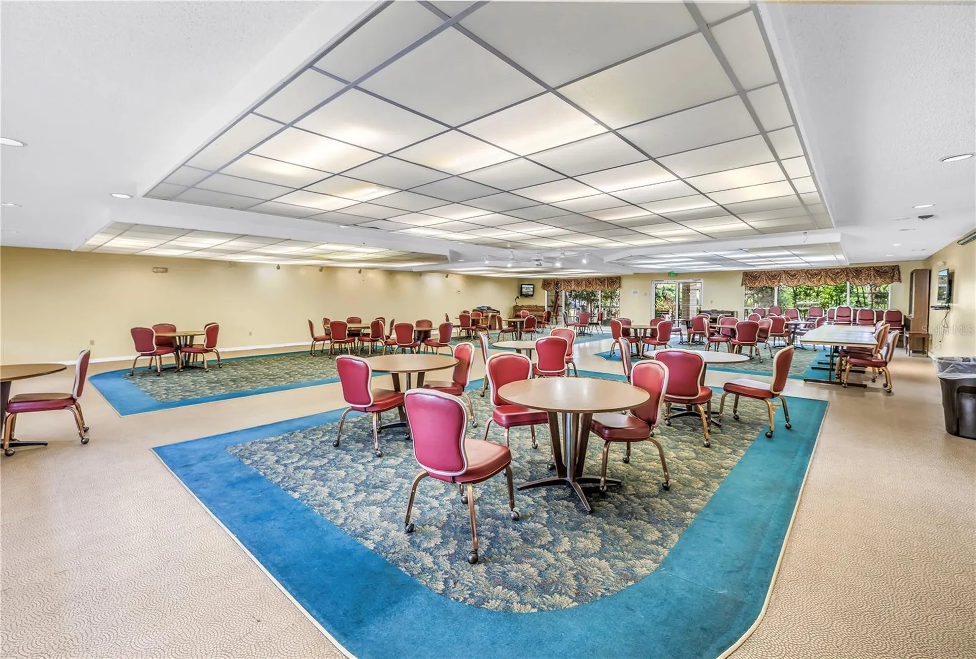 5750 80th Street N St Petersburg FL 33709