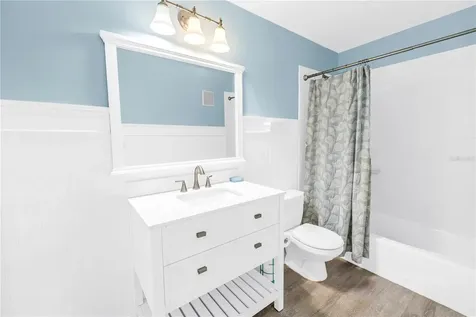 5750 80th Street N St Petersburg FL 33709
