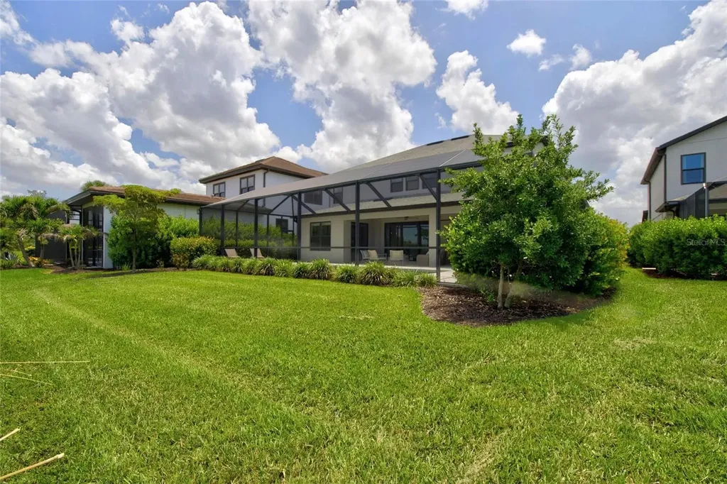 8228 Summer Night Road Sarasota FL 34241