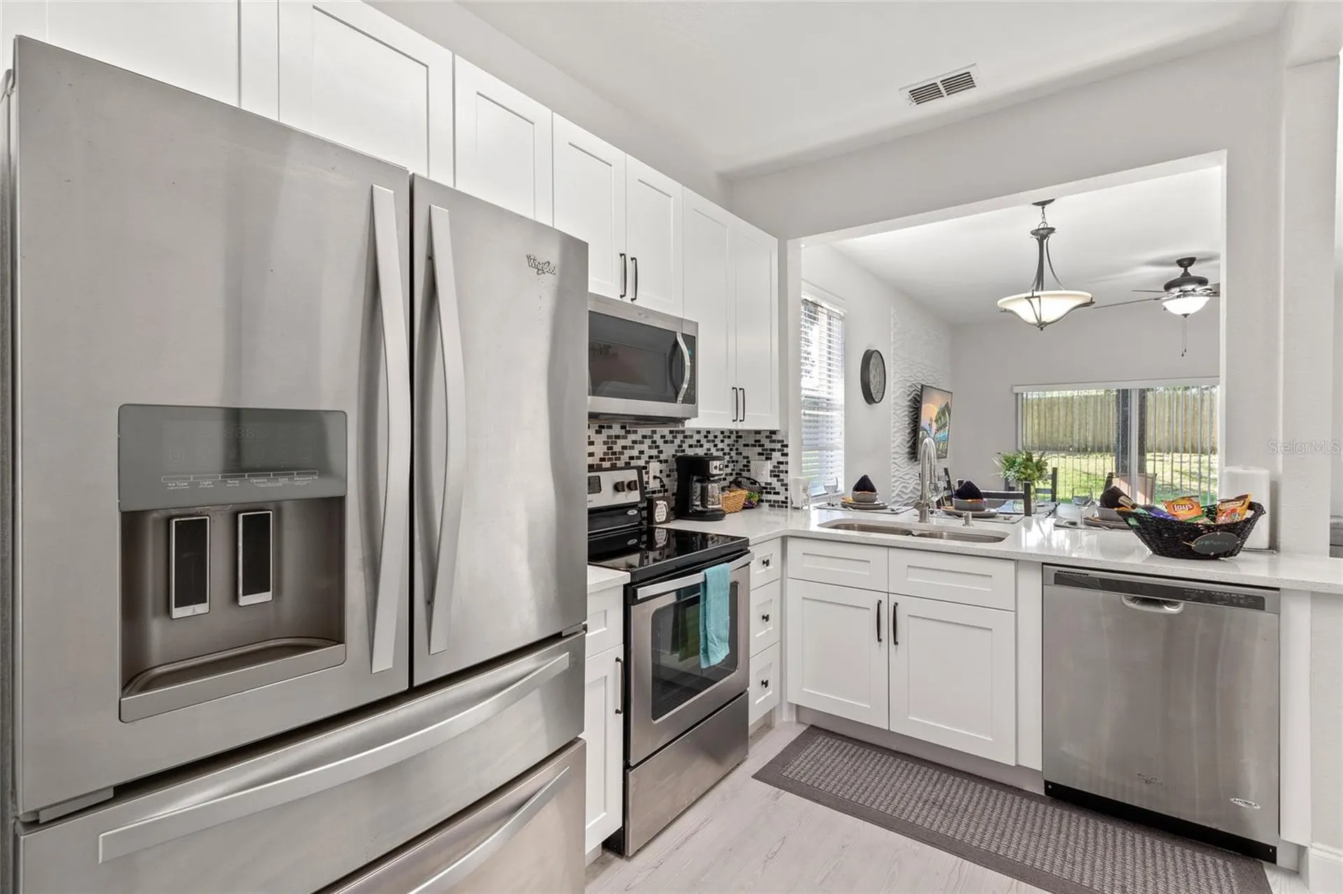 4040 Calabria Avenue Davenport FL 33897