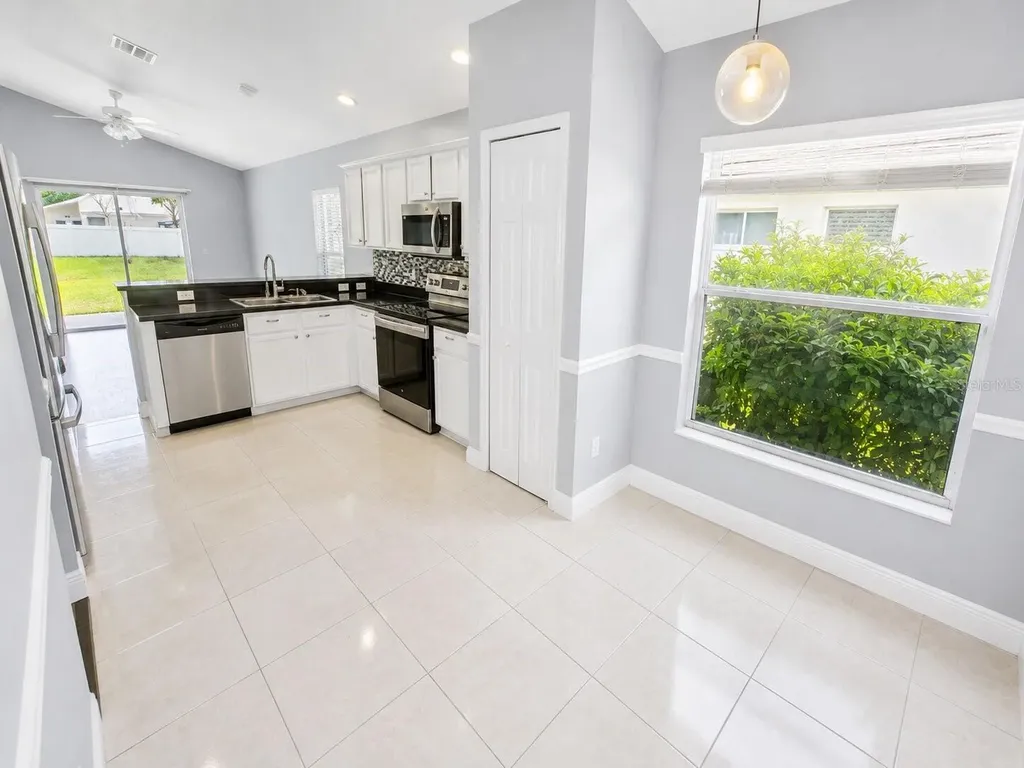 1926 Darlin Circle Orlando FL 32820