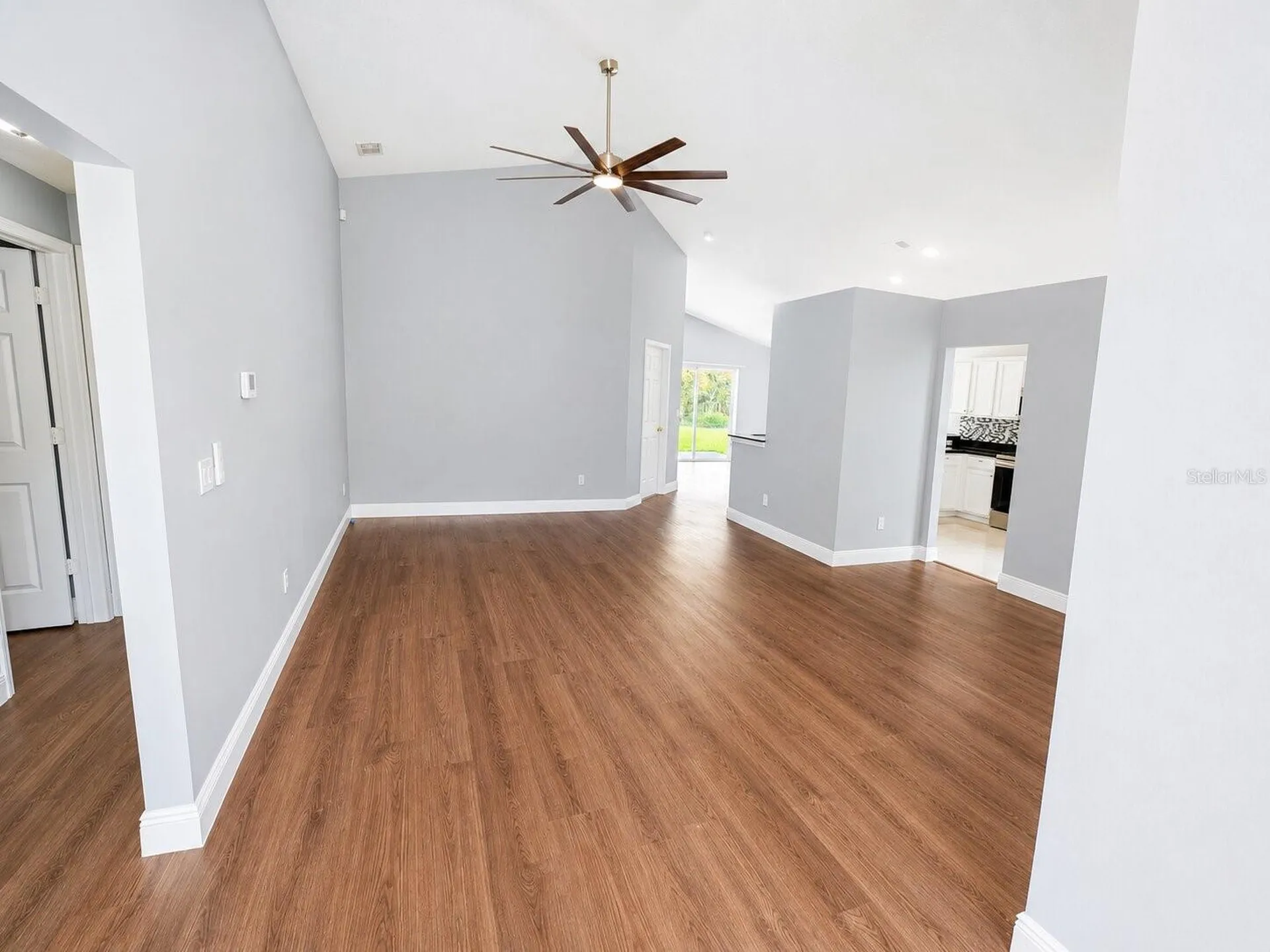 1926 Darlin Circle Orlando FL 32820