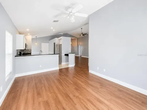 1926 Darlin Circle Orlando FL 32820