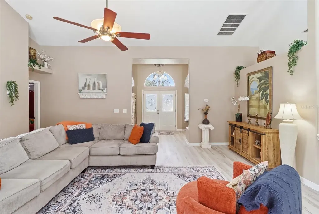 1131 E Bluebird Court Hernando FL 34442