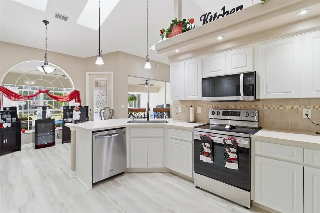 1131 E Bluebird Court Hernando FL 34442