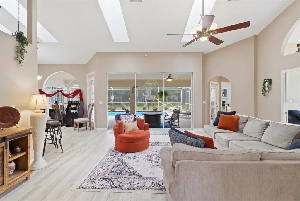 1131 E Bluebird Court Hernando FL 34442