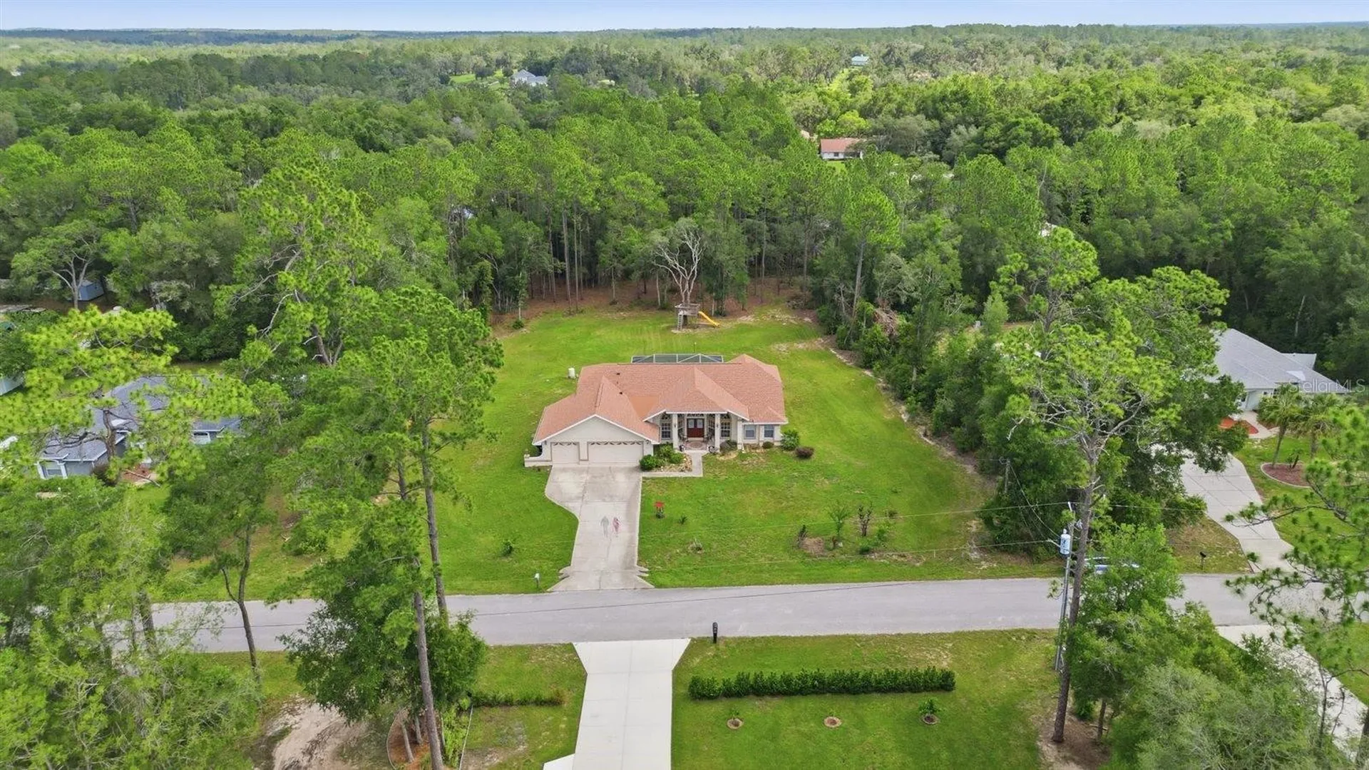 1131 E Bluebird Court Hernando FL 34442