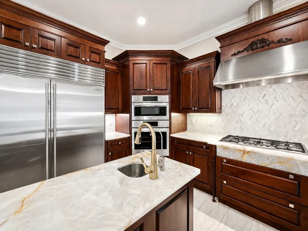 2280 Mackenzie Court Clearwater FL 33765