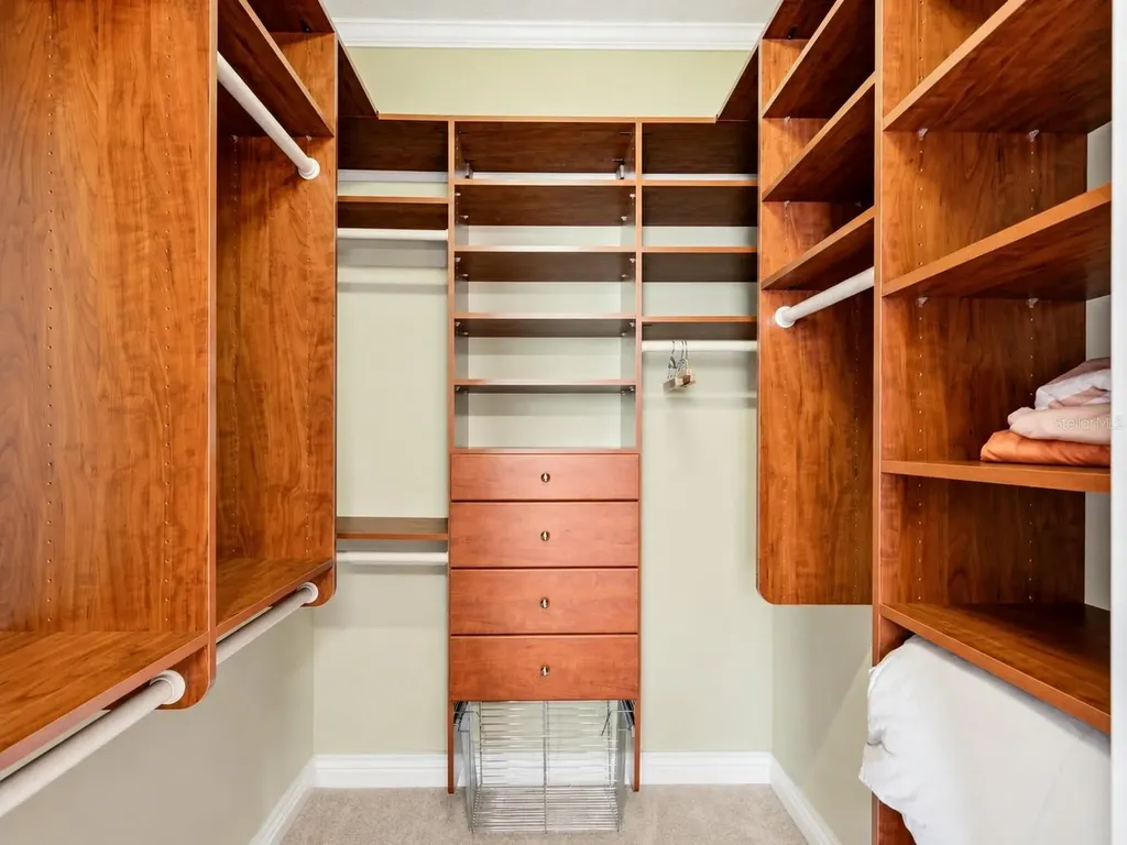 2280 Mackenzie Court Clearwater FL 33765