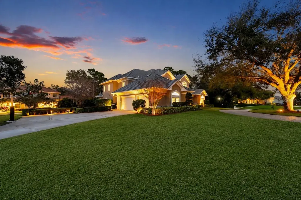 2280 Mackenzie Court Clearwater FL 33765