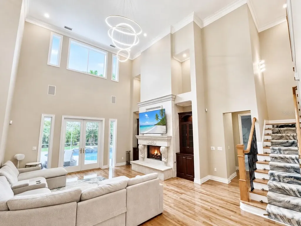2280 Mackenzie Court Clearwater FL 33765