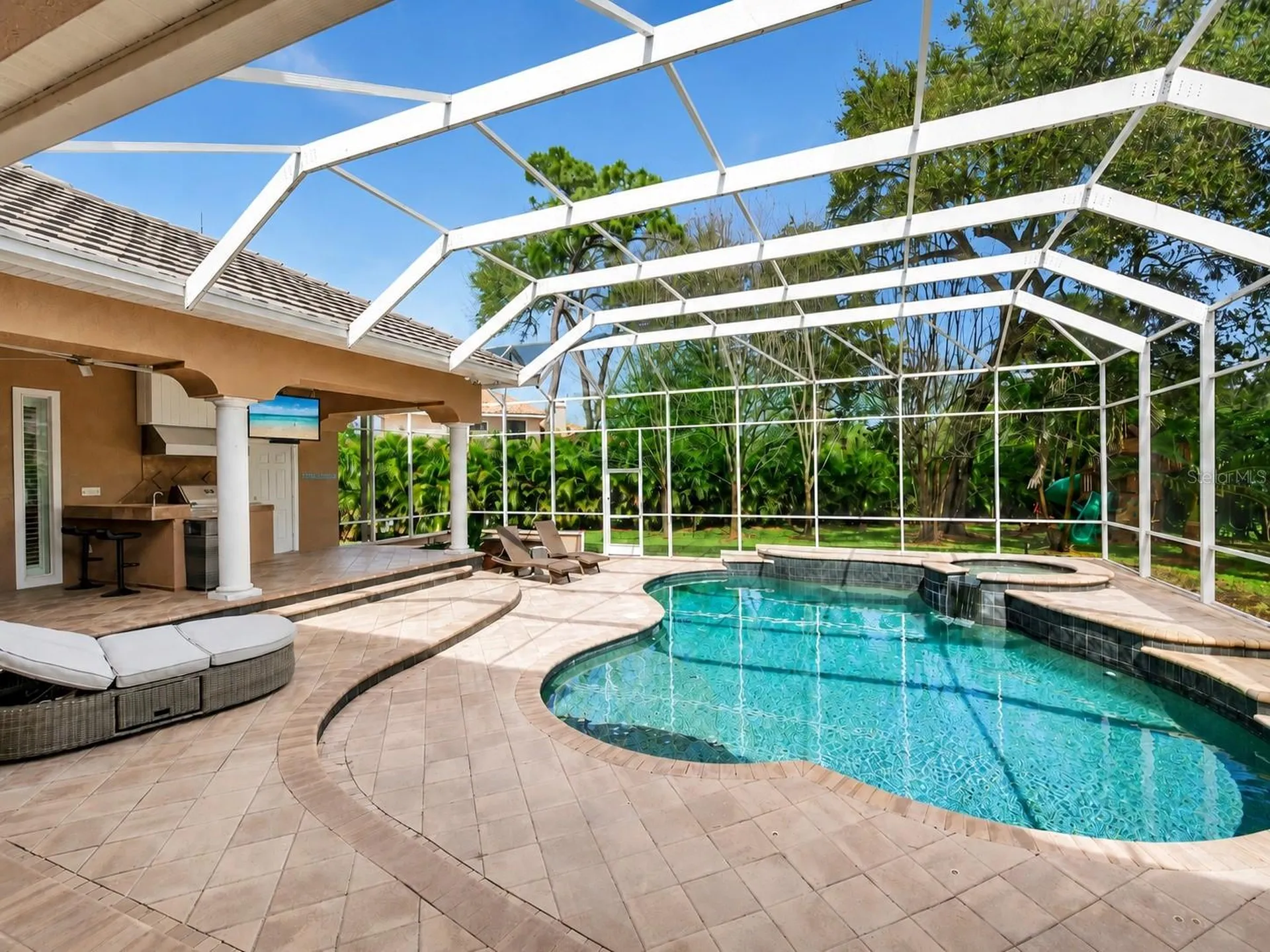 2280 Mackenzie Court Clearwater FL 33765