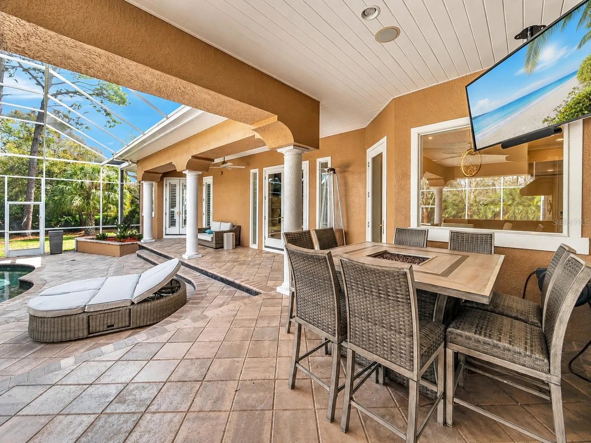 2280 Mackenzie Court Clearwater FL 33765