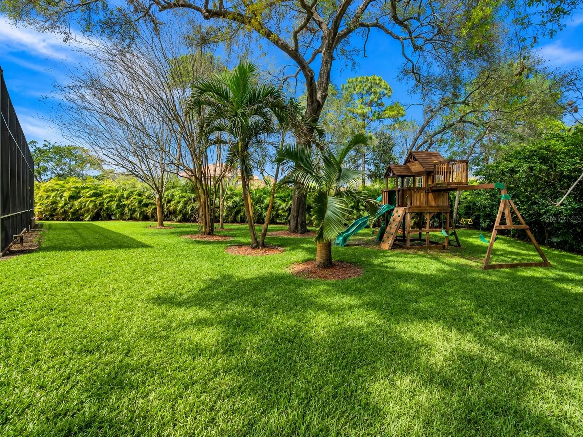 2280 Mackenzie Court Clearwater FL 33765