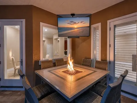 2280 Mackenzie Court Clearwater FL 33765