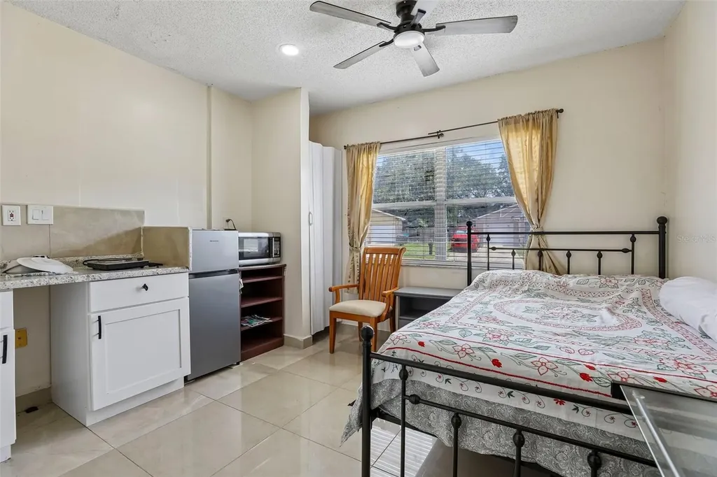 1320 Mill Creek Place Kissimmee FL 34744