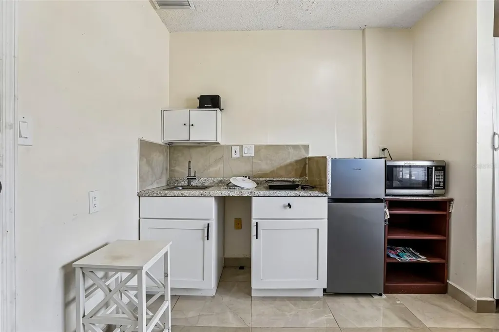 1320 Mill Creek Place Kissimmee FL 34744