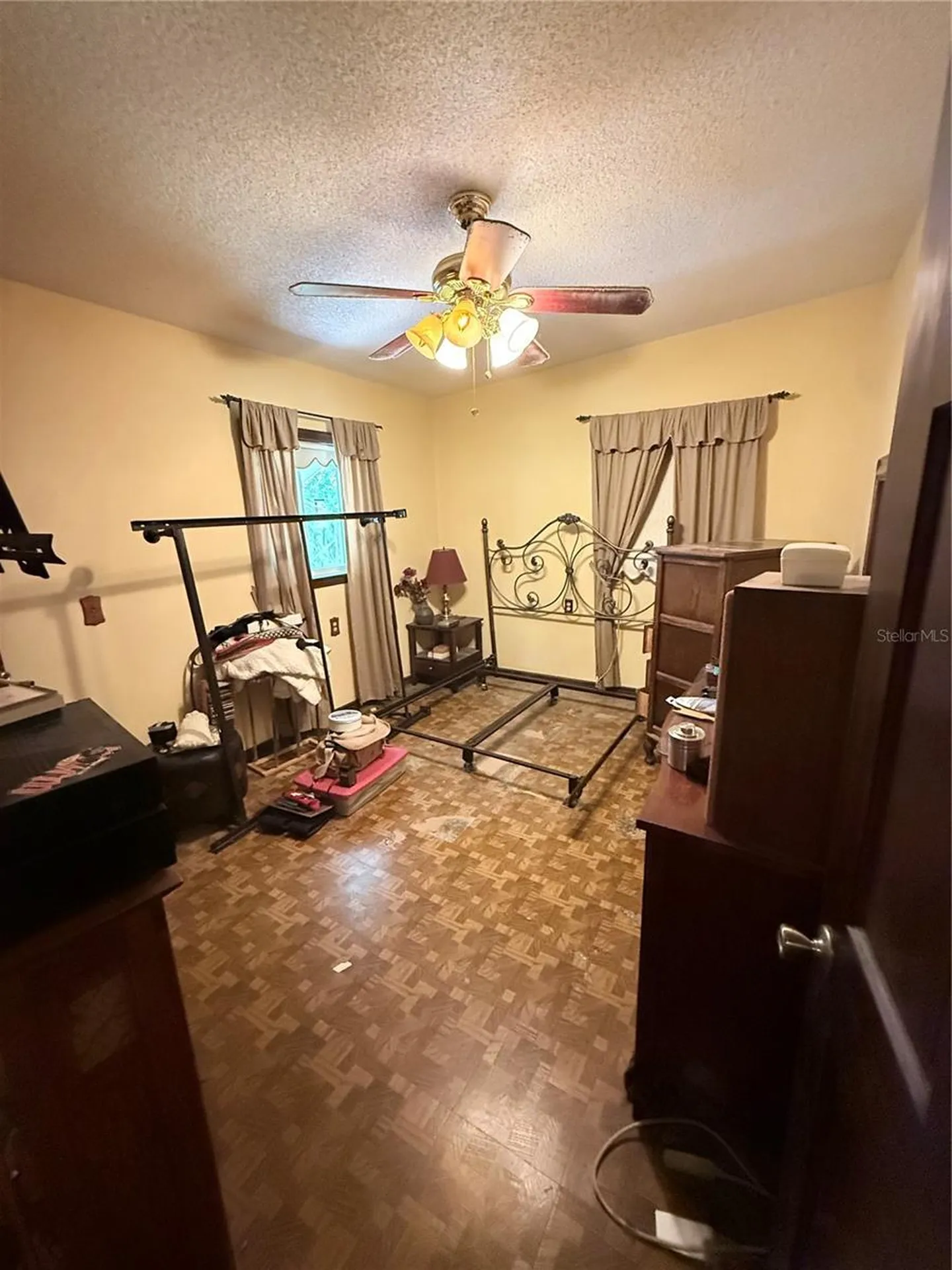2332 W Oak Street Kissimmee FL 34741