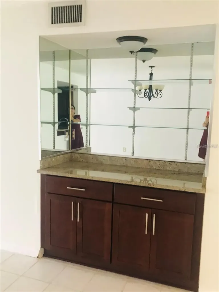6330 Grand Bahama Circle Tampa FL 33615