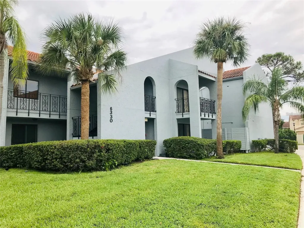 6330 Grand Bahama Circle Tampa FL 33615