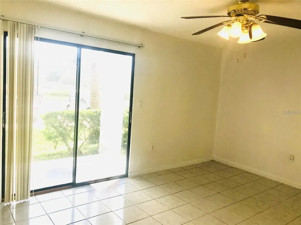 6330 Grand Bahama Circle Tampa FL 33615