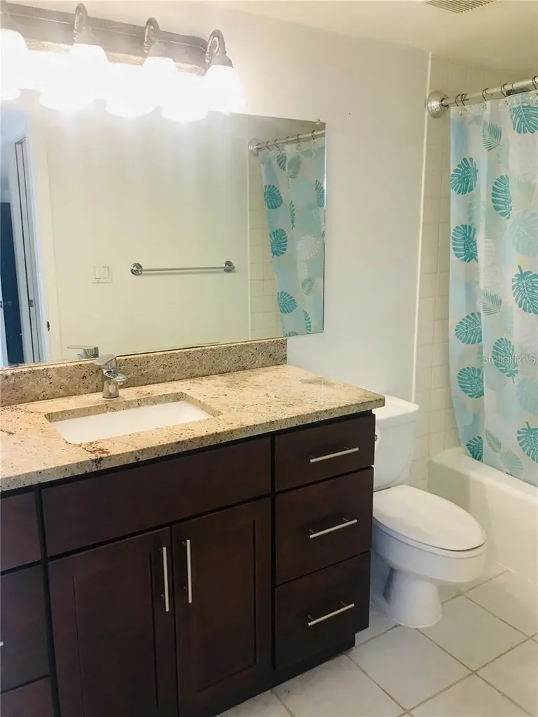 6330 Grand Bahama Circle Tampa FL 33615