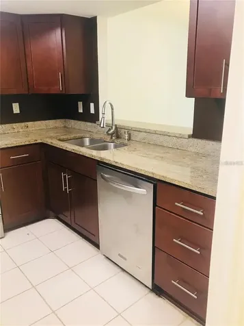 6330 Grand Bahama Circle Tampa FL 33615