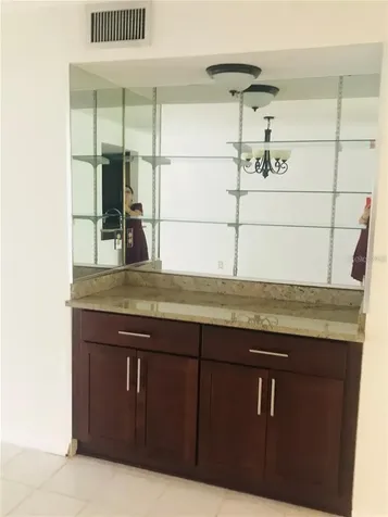 6330 Grand Bahama Circle Tampa FL 33615