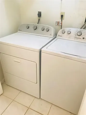 6330 Grand Bahama Circle Tampa FL 33615