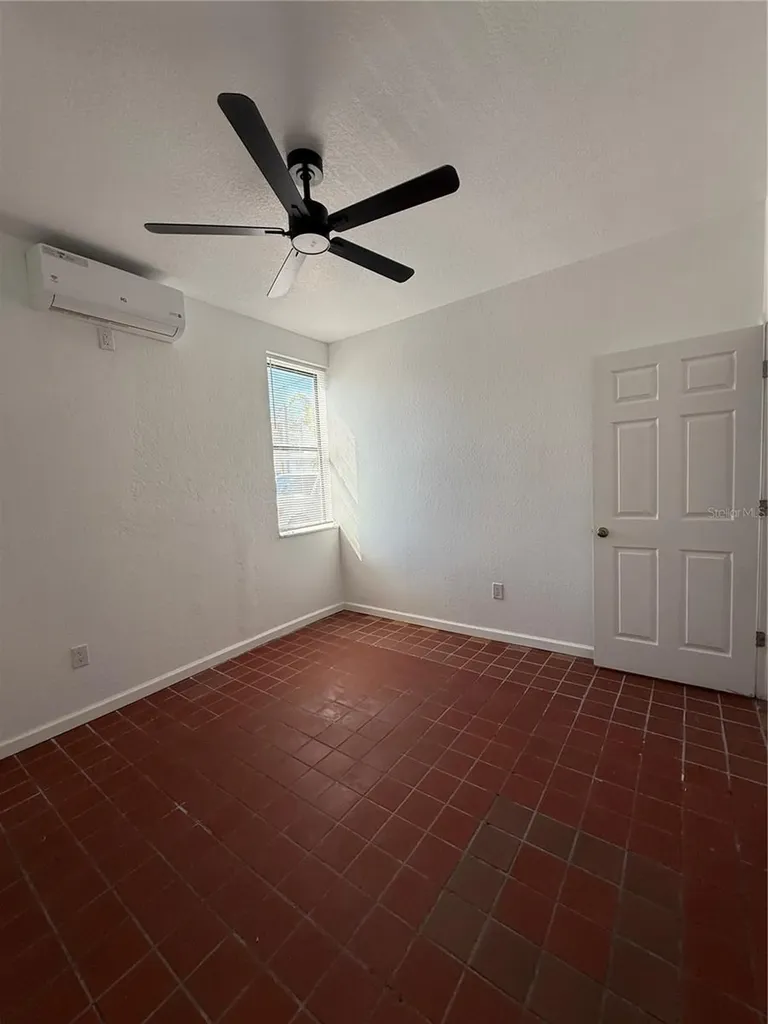 501 Athens Street Tarpon Springs FL 34689
