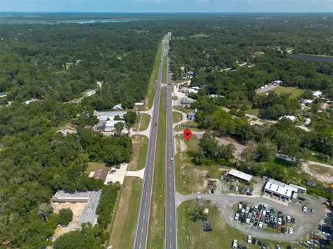 4457 N Us Highway 17 Deland FL 32720