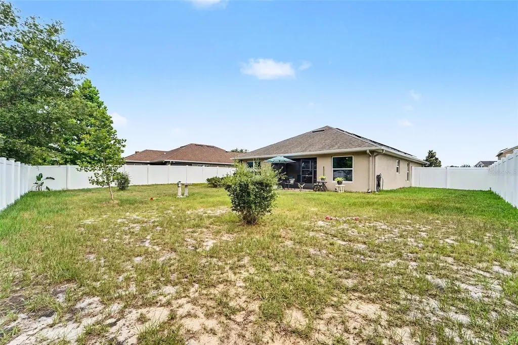 16342 Vine Cliff Avenue Hudson FL 34667