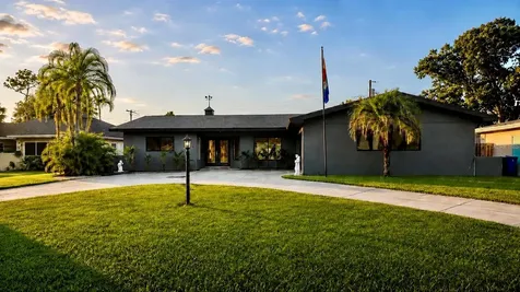 2697 66th Terrace S St Petersburg FL 33712