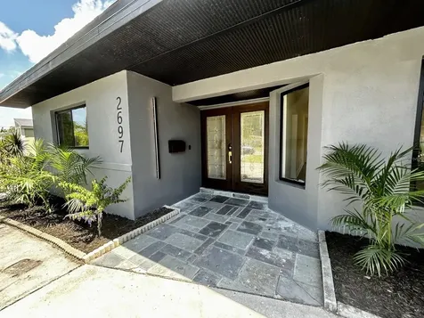2697 66th Terrace S St Petersburg FL 33712