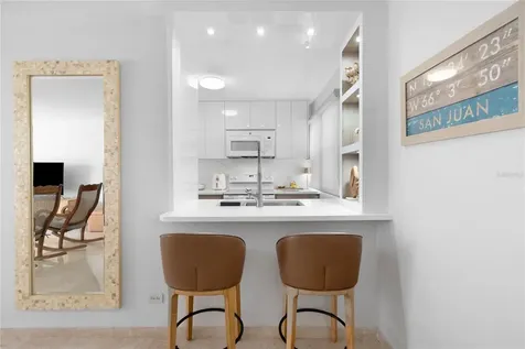 81 Kings Court San Juan PR 00911