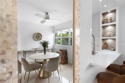 81 Kings Court San Juan PR 00911