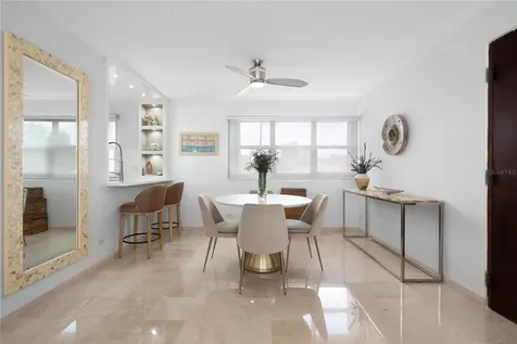 81 Kings Court San Juan PR 00911