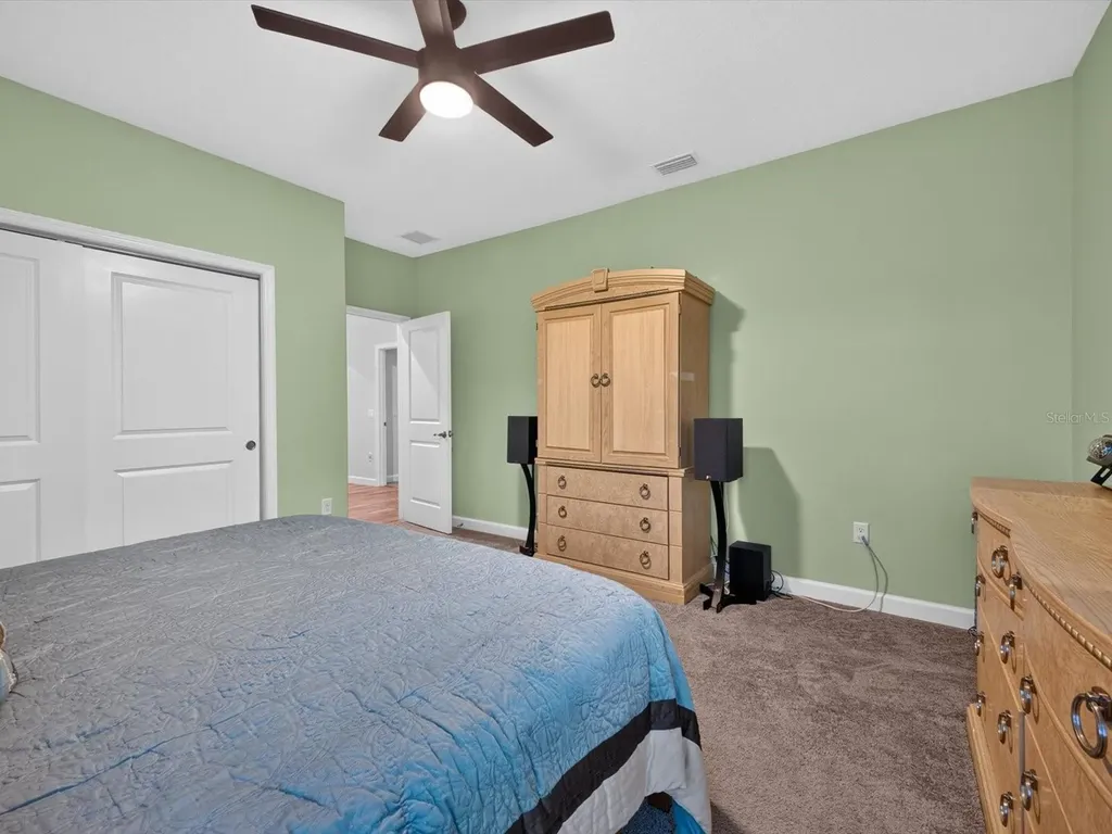 196 Hampton Loop Davenport FL 33837