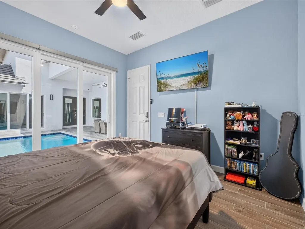 196 Hampton Loop Davenport FL 33837
