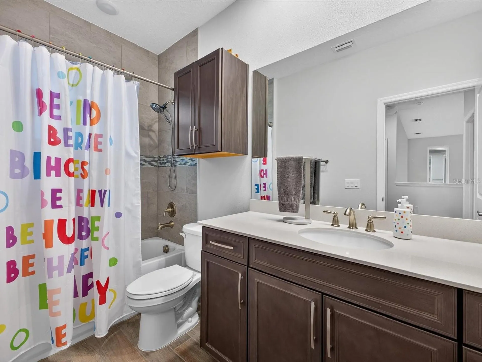 196 Hampton Loop Davenport FL 33837